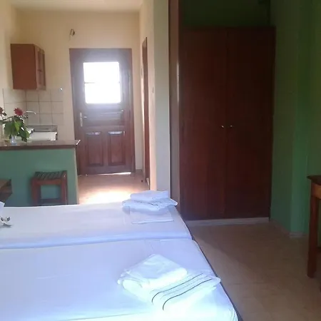 Margarita Aparthotel 3*