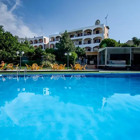 Apartahotel Margarita 3*